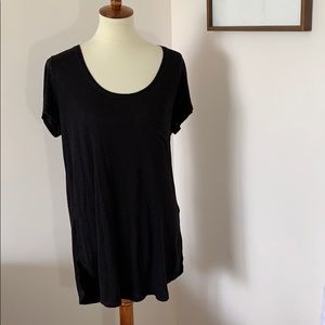 White House Black Market black tunic T shirt sizeL